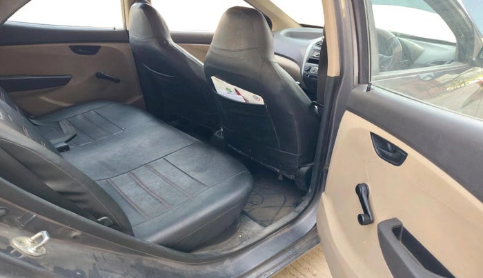 2015 Hyundai Eon ERA +, Petrol, Manual, 84,054 km, interior