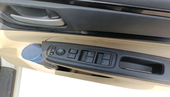 2019 Honda Amaze 1.5L I-DTEC S, Diesel, Manual, 1,03,750 km, interior