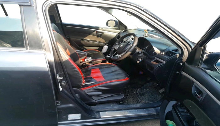 2016 Maruti Swift VXI, Petrol, Manual, 1,06,221 km, interior