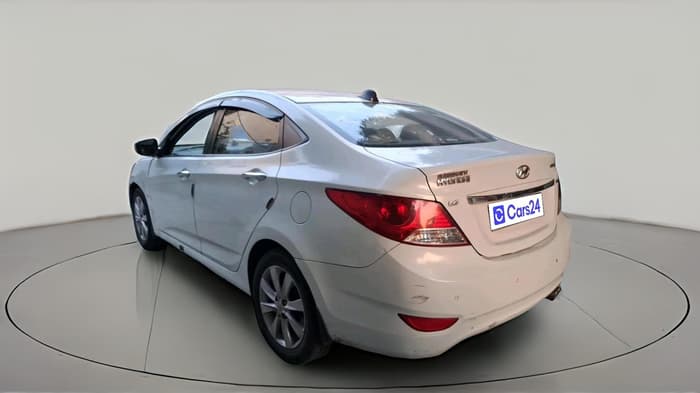 2013 Hyundai Verna FLUIDIC 1.6 VTVT SX, Petrol, Manual, 55,374 km, exterior