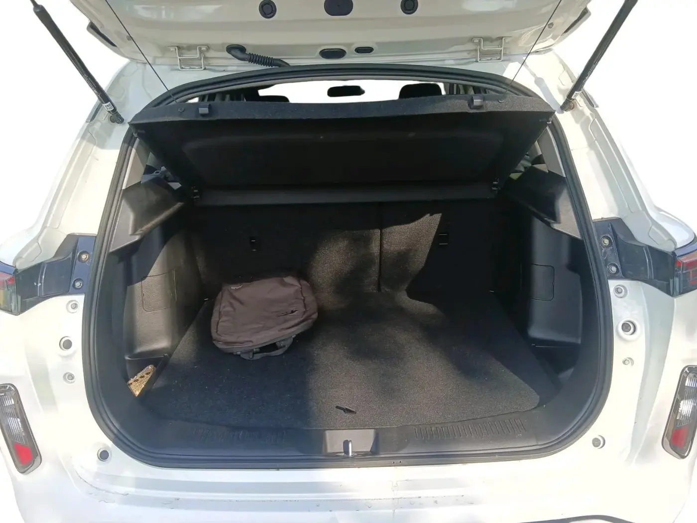 2024 Maruti Grand Vitara SIGMA SMART HYBRID, Petrol, Manual, 15,934 km, exterior