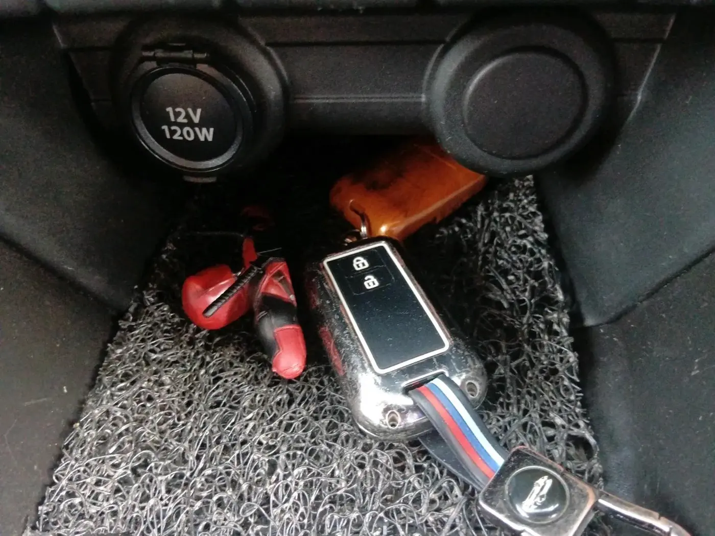 2024 Maruti Grand Vitara SIGMA SMART HYBRID, Petrol, Manual, 15,934 km, interior
