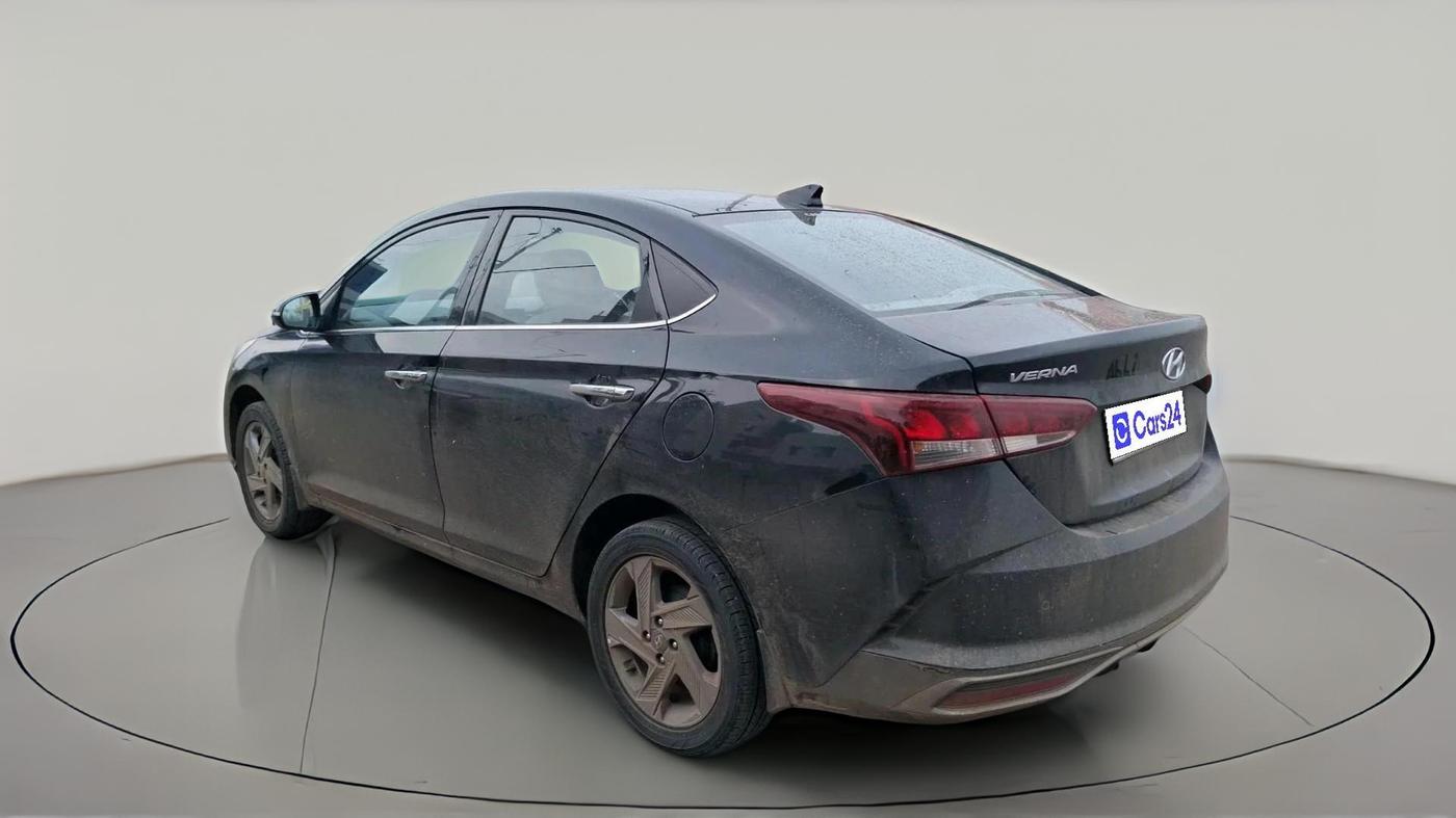 2021 Hyundai Verna SX 1.5 VTVT, Petrol, Manual, 1,22,291 km, exterior