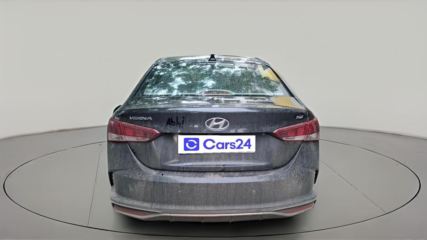 2021 Hyundai Verna SX 1.5 VTVT, Petrol, Manual, 1,22,291 km, exterior