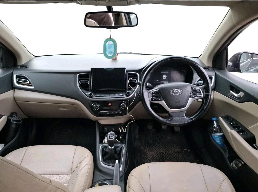 2021 Hyundai Verna SX 1.5 VTVT, Petrol, Manual, 1,22,291 km, interior