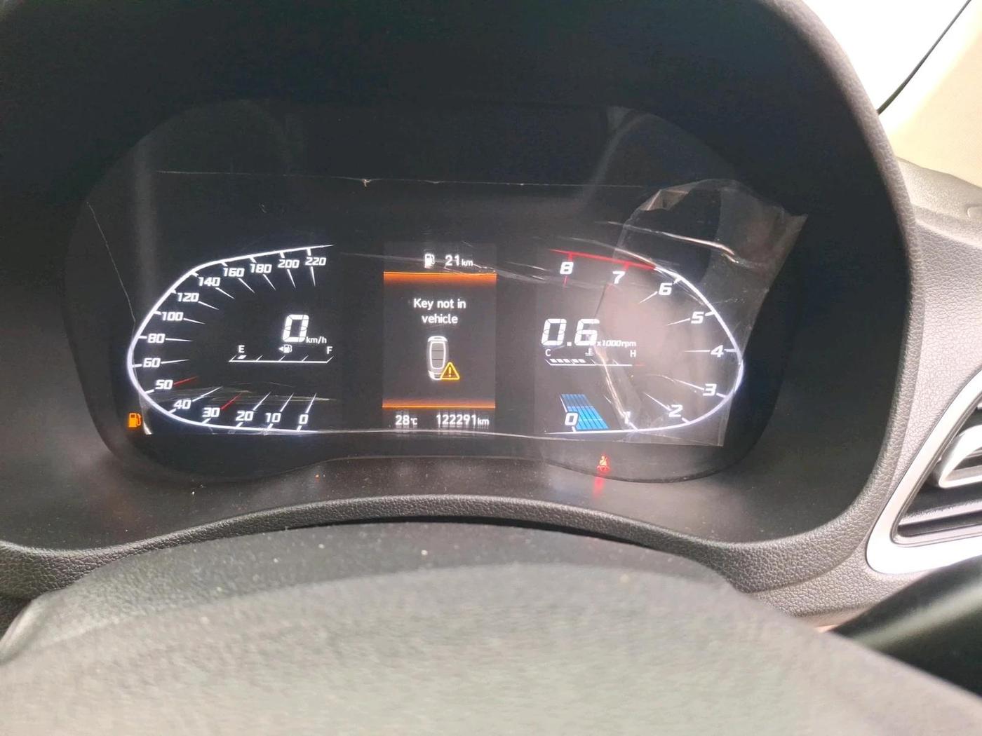 2021 Hyundai Verna SX 1.5 VTVT, Petrol, Manual, 1,22,291 km, interior
