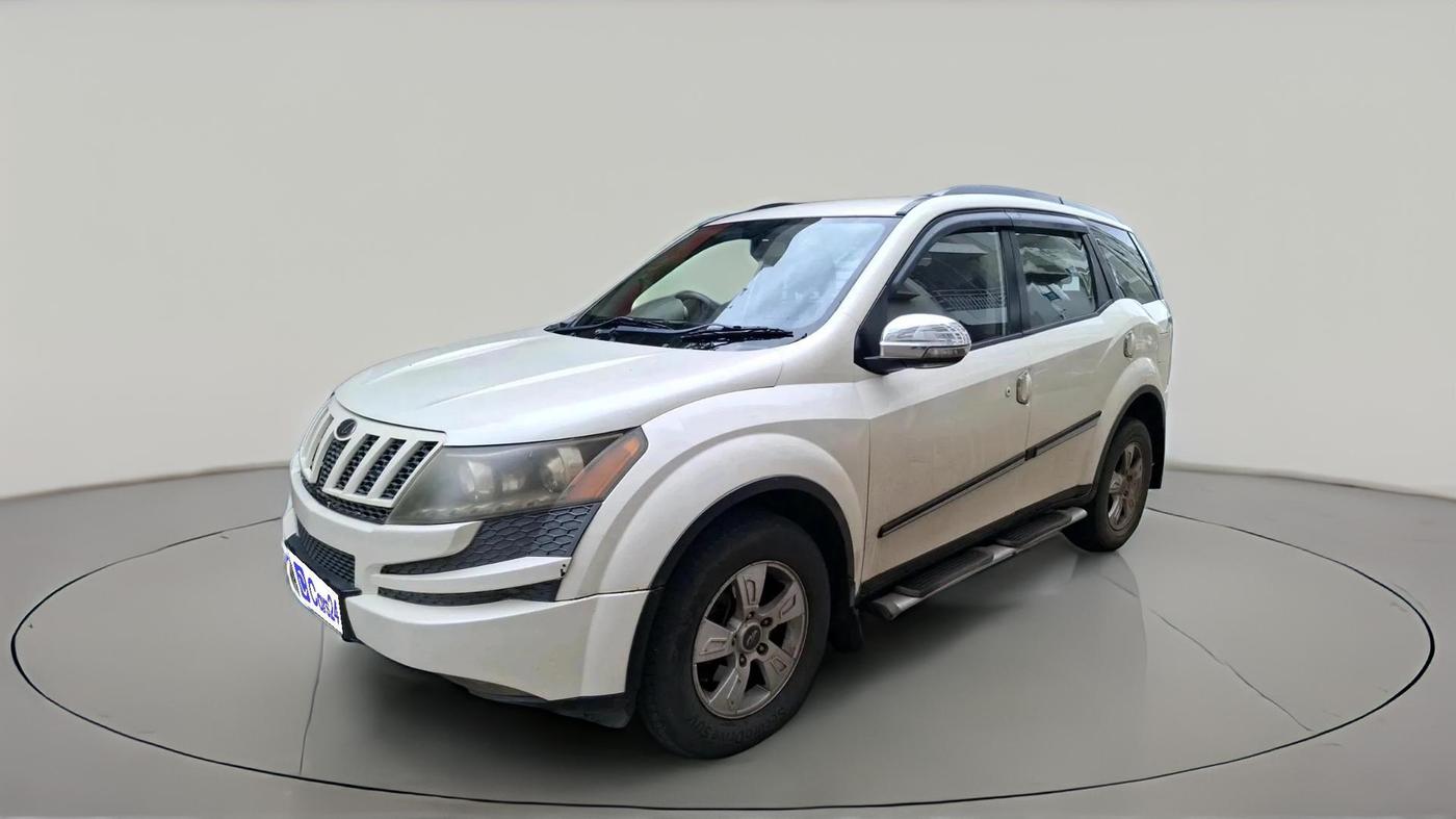 2013 Mahindra XUV500 W8, Diesel, Manual, 1,95,142 km, exterior