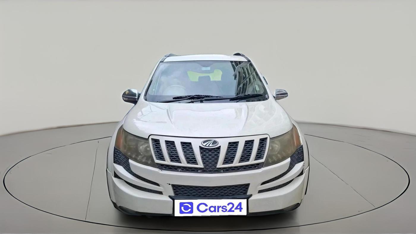 2013 Mahindra XUV500 W8, Diesel, Manual, 1,95,142 km, exterior