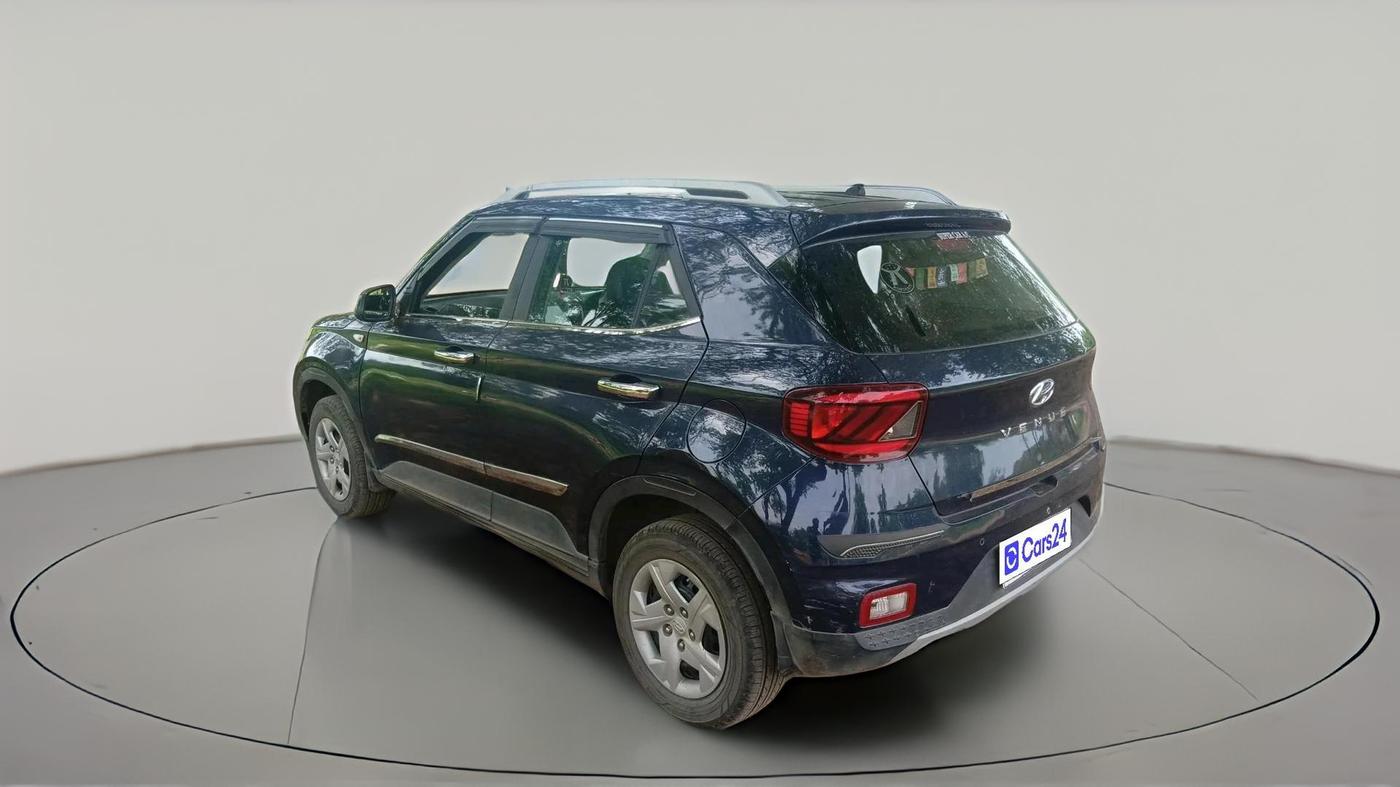 2019 Hyundai VENUE S 1.2, Petrol, Manual, 45,578 km, exterior