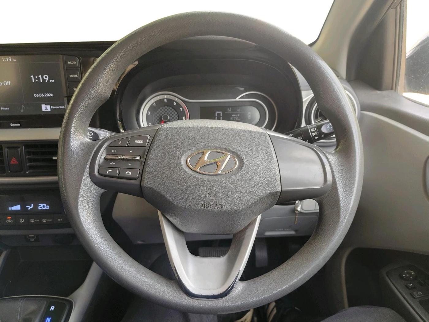 2020 Hyundai GRAND I10 NIOS SPORTZ AMT 1.2 KAPPA VTVT, Petrol, Automatic, 41,873 km, interior