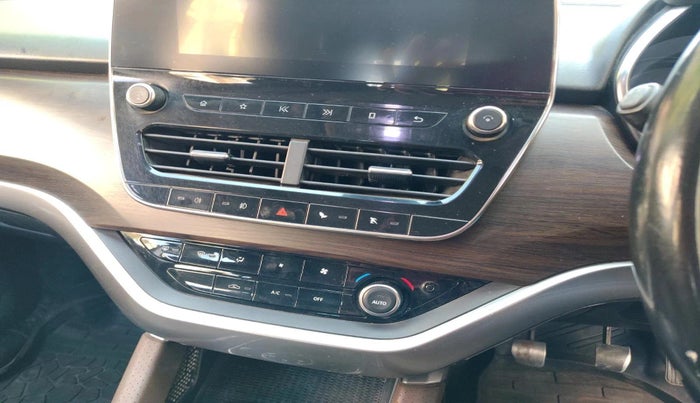 2022 Tata Harrier XZ PLUS 2.0L DUAL TONE, Diesel, Manual, 80,442 km, interior