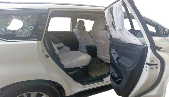 2023 Toyota Innova Crysta 2.4 GX 7STR, Diesel, Manual, 56,871 km, interior