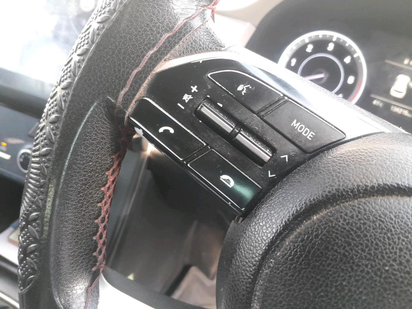 2022 Hyundai Creta EX 1.5 DIESEL, Diesel, Manual, 1,36,660 km, interior