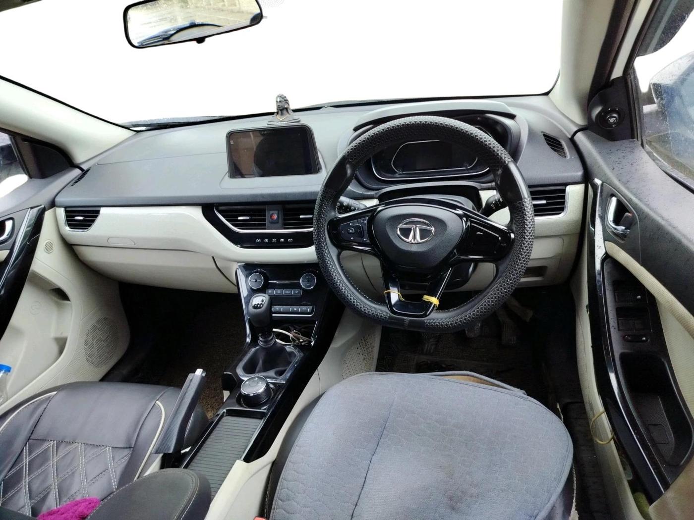 2023 Tata NEXON XZ PLUS PETROL, Petrol, Manual, 84,236 km, interior