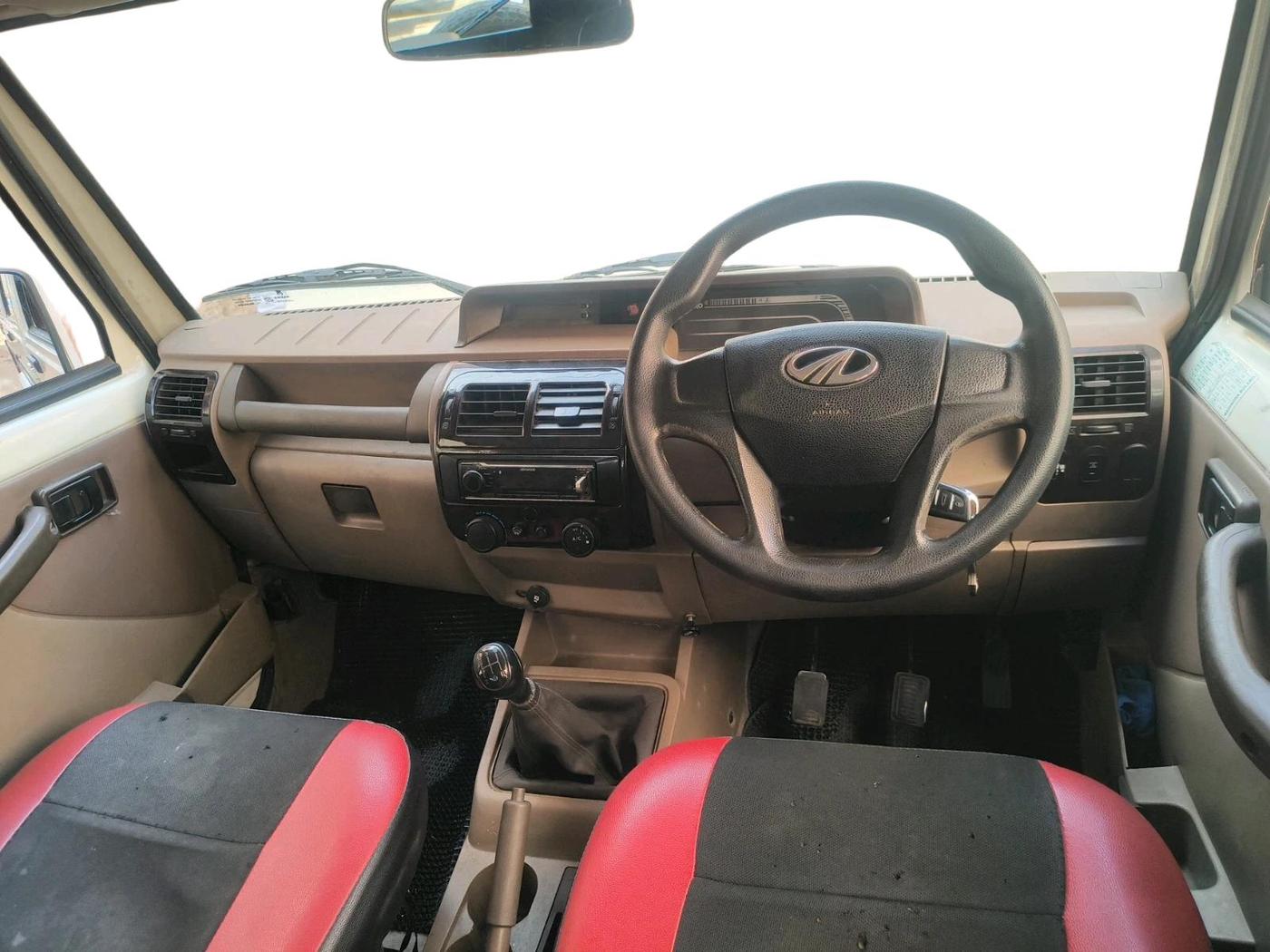 2019 Mahindra Bolero ZLX BS IV, Diesel, Manual, 1,14,813 km, interior