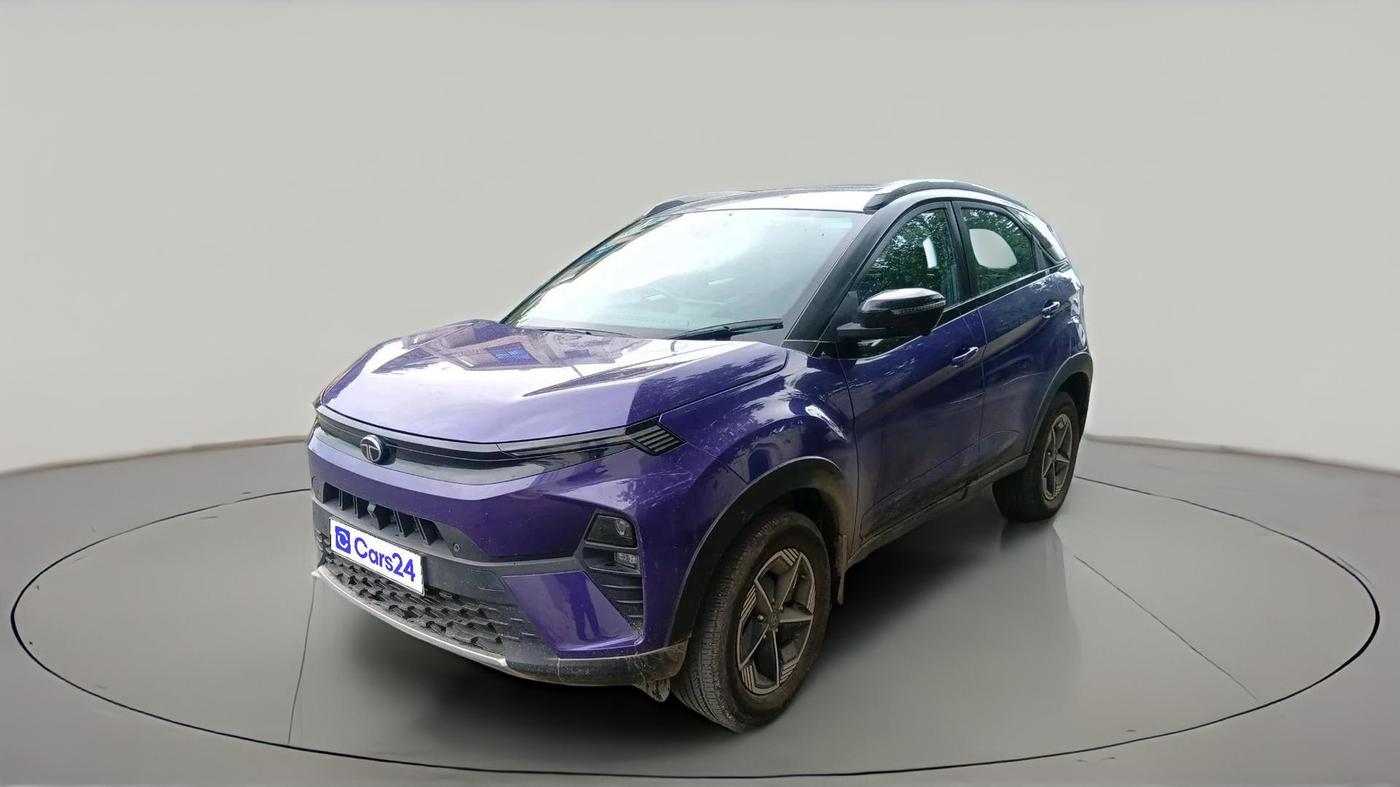 2024 Tata NEXON FEARLESS PURPLE + SUNROOF DCA DUAL TONE 1.2 PETROL, Petrol, Automatic, 12,054 km, exterior