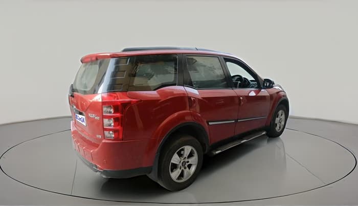 2015 Mahindra XUV500 W8, Diesel, Manual, 1,53,599 km, exterior