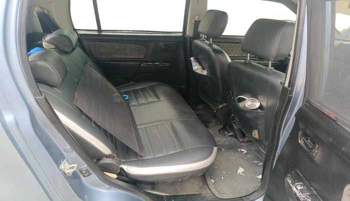 2013 Maruti Wagon R 1.0 VXI, Petrol, Manual, 97,737 km, interior