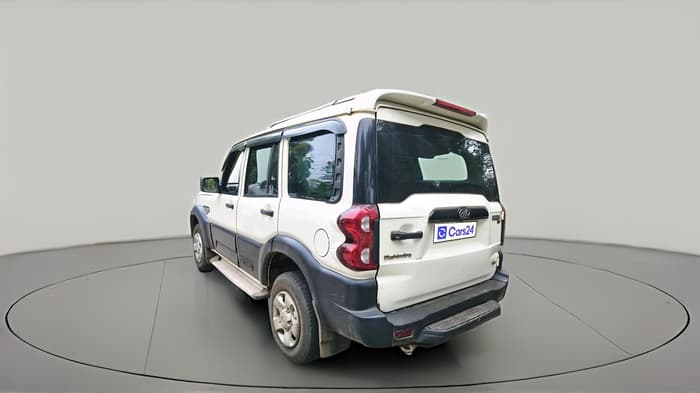 2018 Mahindra Scorpio S3, Diesel, Manual, 1,36,413 km, exterior