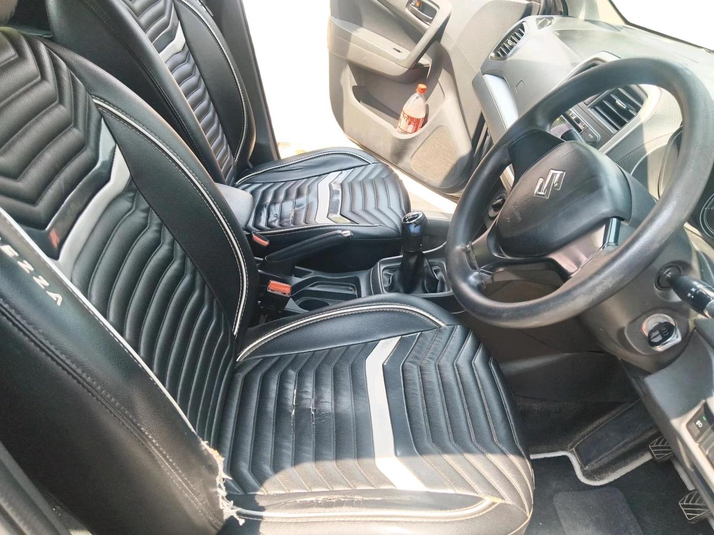 2017 Maruti Vitara Brezza VDI (O), Diesel, Manual, 1,55,342 km, interior