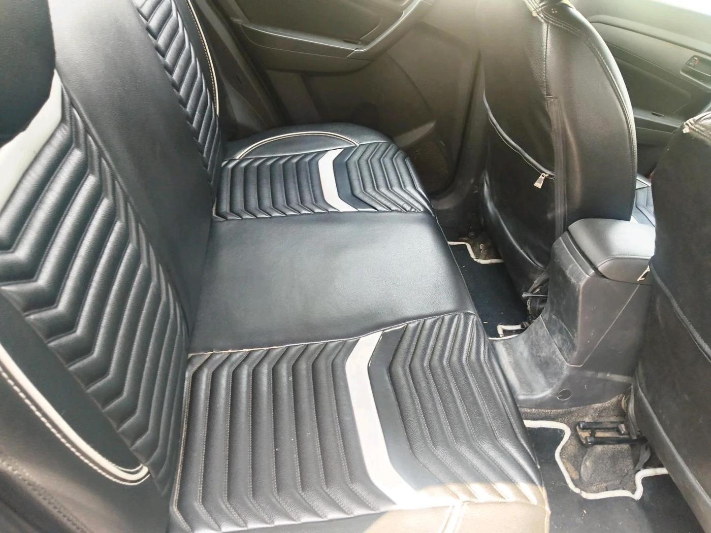 2017 Maruti Vitara Brezza VDI (O), Diesel, Manual, 1,55,342 km, interior