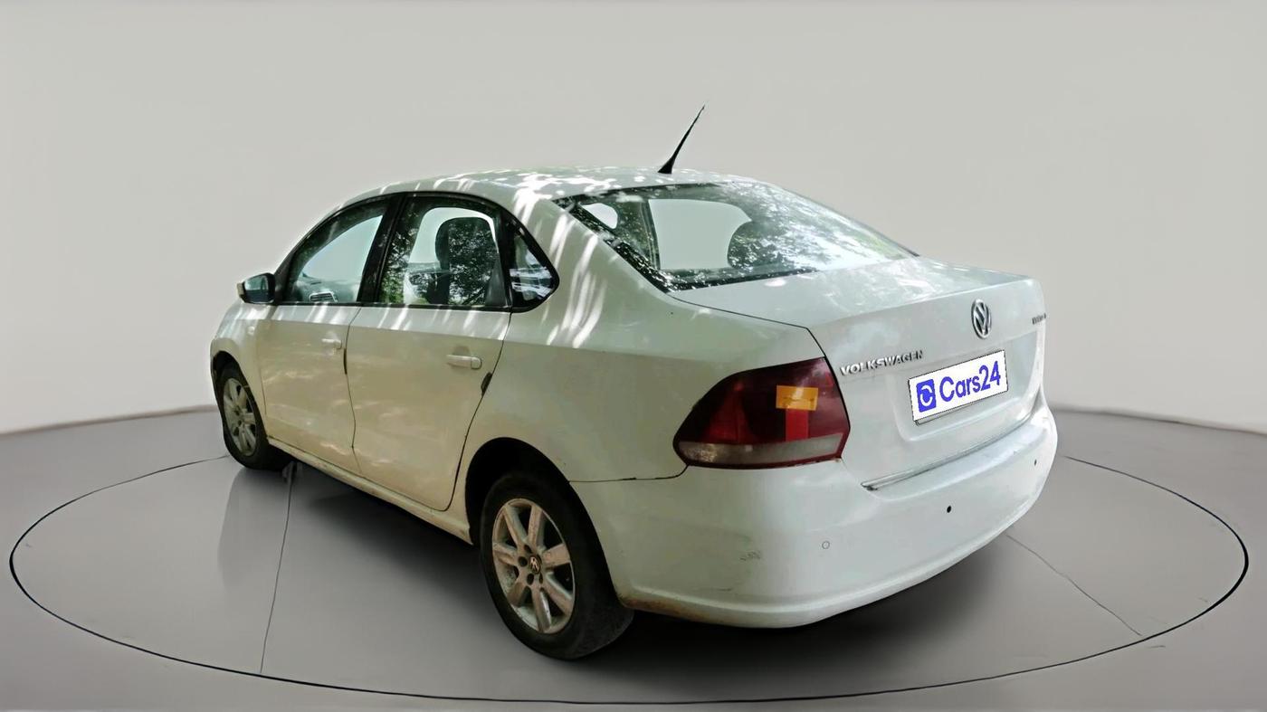 2011 Volkswagen Vento HIGHLINE DIESEL 1.6, Diesel, Manual, 1,29,022 km, exterior
