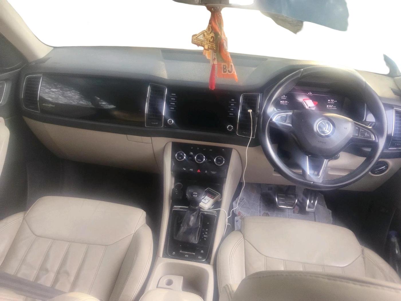 2019 Skoda Kodiaq L&K 2.0 TDI 4X4 AT, Diesel, Automatic, 1,45,139 km, interior