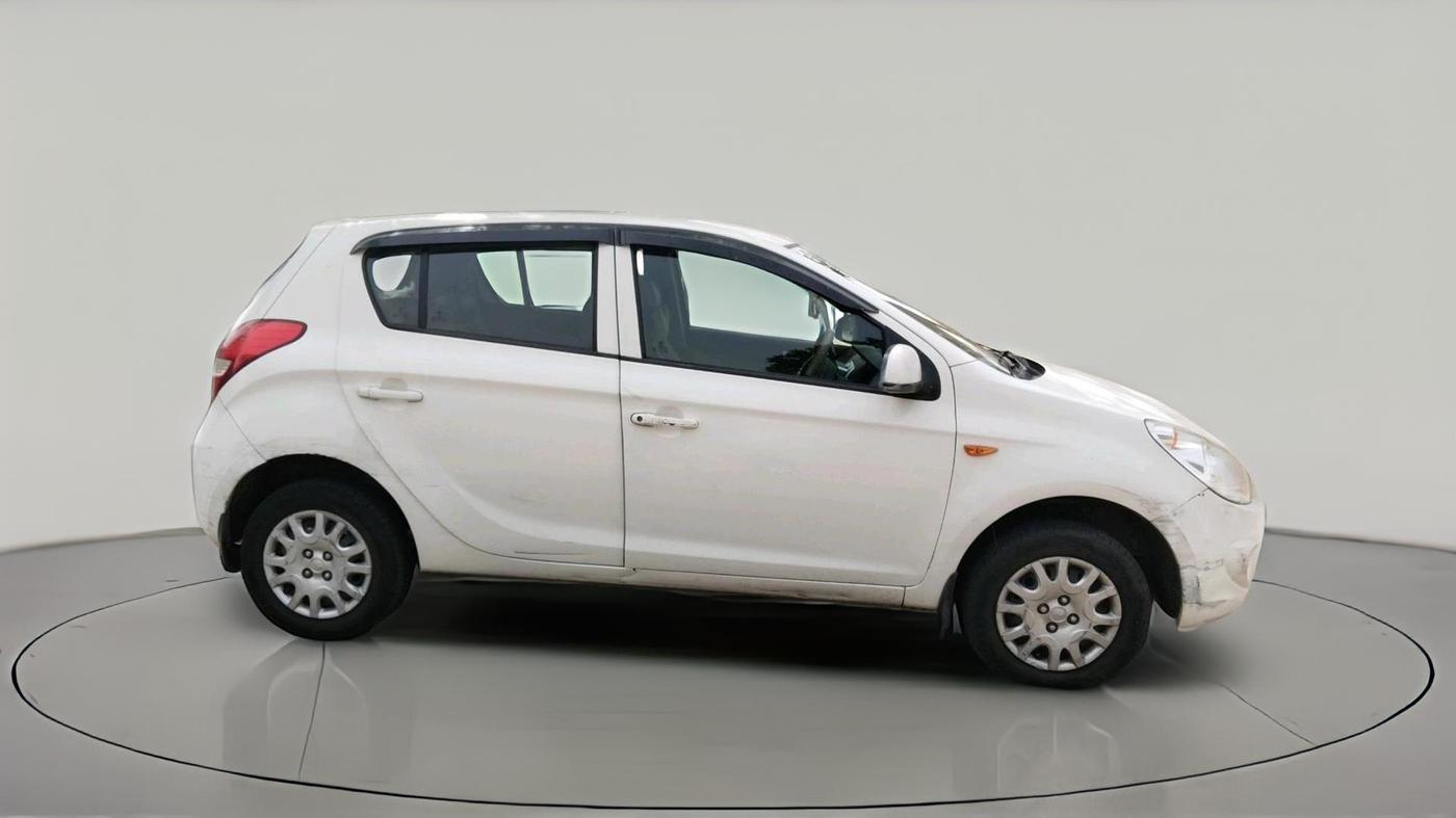 2011 Hyundai i20 MAGNA 1.2, CNG, Manual, 81,808 km, exterior