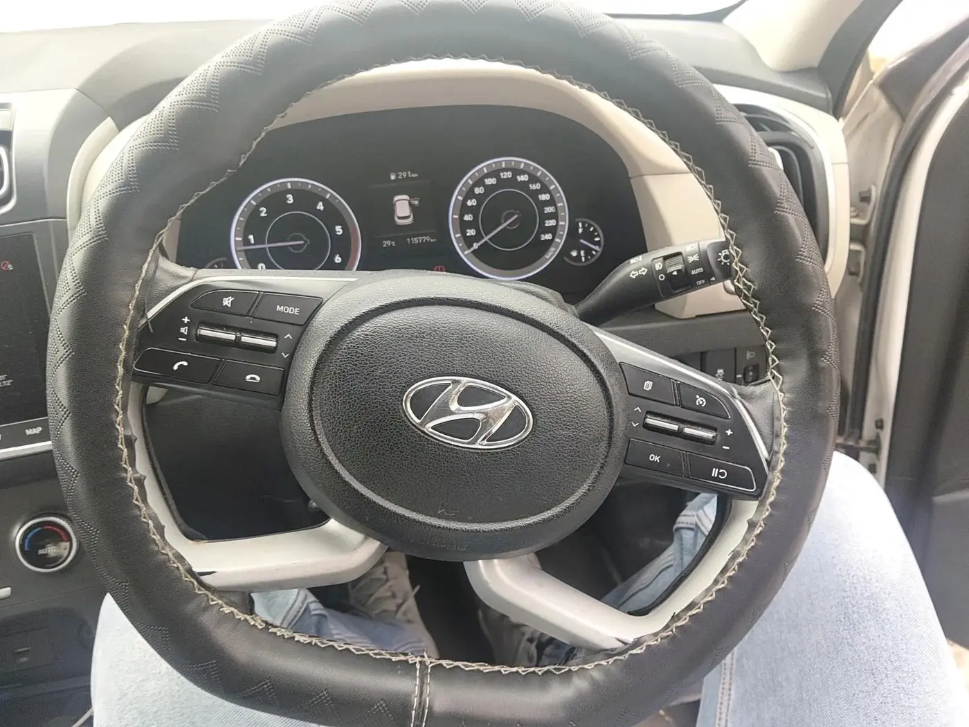 2021 Hyundai Creta SX EXECUTIVE 1.5 DIESEL, Diesel, Manual, 1,15,779 km, interior