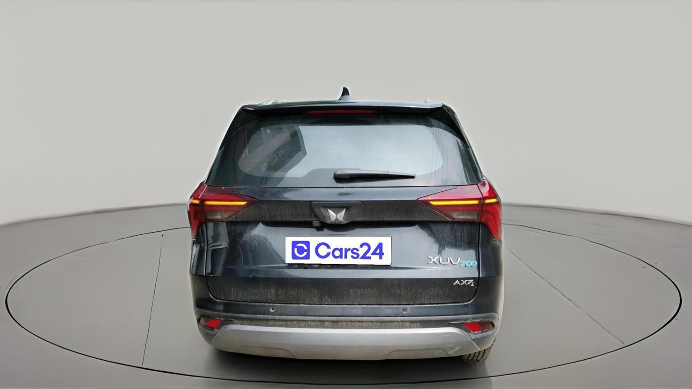 2022 Mahindra XUV700 AX 7 LUXURY P AT 7 STR, Petrol, Automatic, 29,776 km, exterior