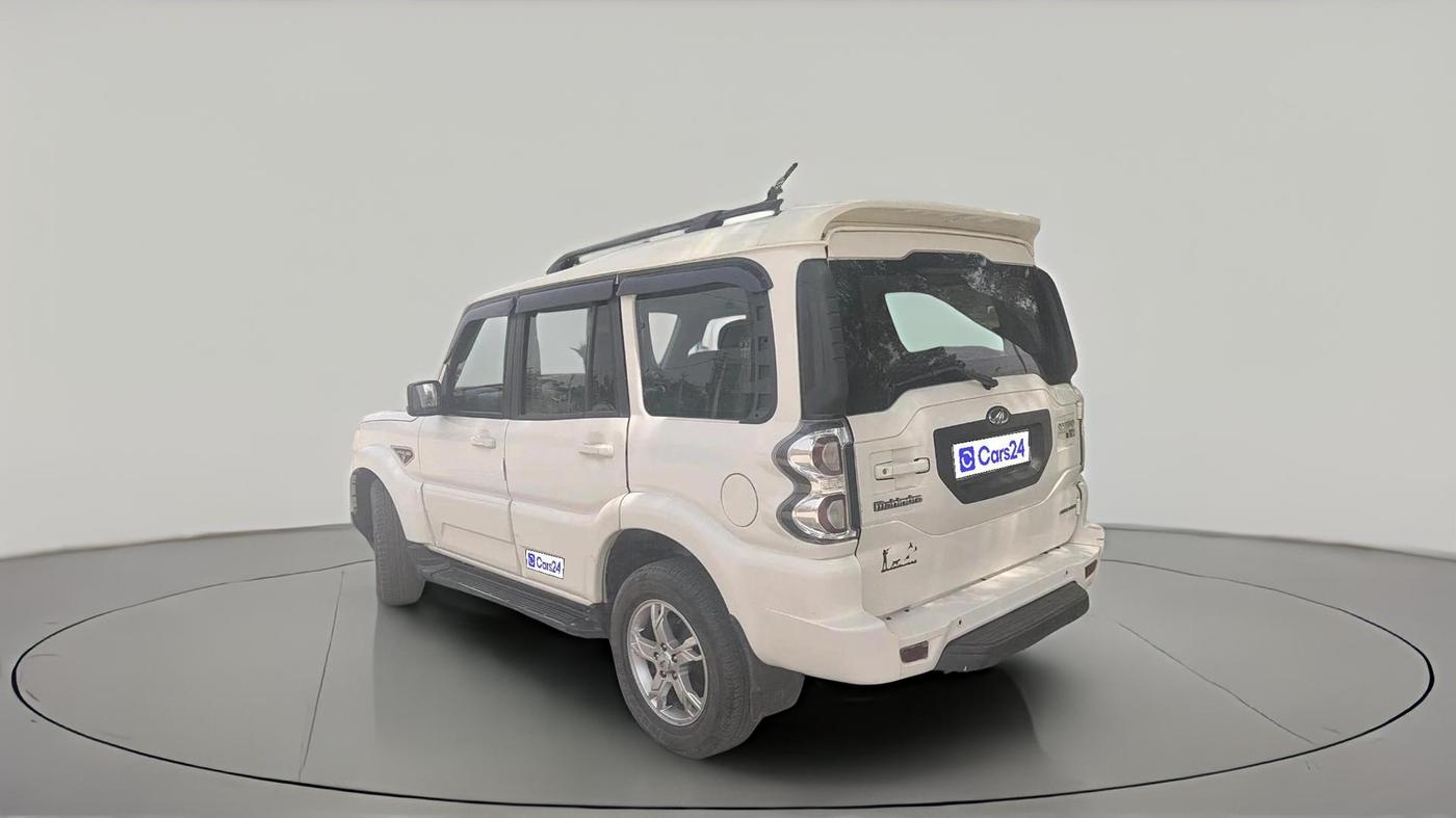 2017 Mahindra Scorpio S10, Diesel, Manual, 1,16,500 km, exterior