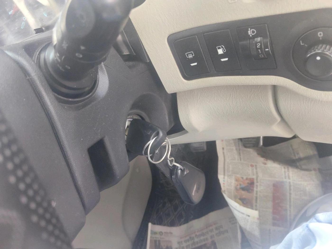 2017 Mahindra Scorpio S10, Diesel, Manual, 1,16,500 km, interior
