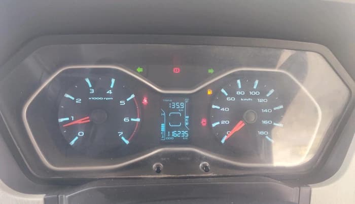 2017 Mahindra Scorpio S10, Diesel, Manual, 1,16,500 km, interior