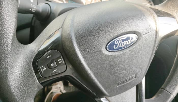 2019 Ford New Figo TITANIUM 1.2 PETROL MT, Petrol, Manual, 33,877 km, interior
