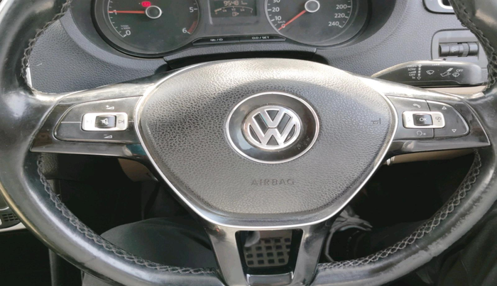2016 Volkswagen Ameo COMFORTLINE 1.5L, Diesel, Manual, 95,481 km, interior