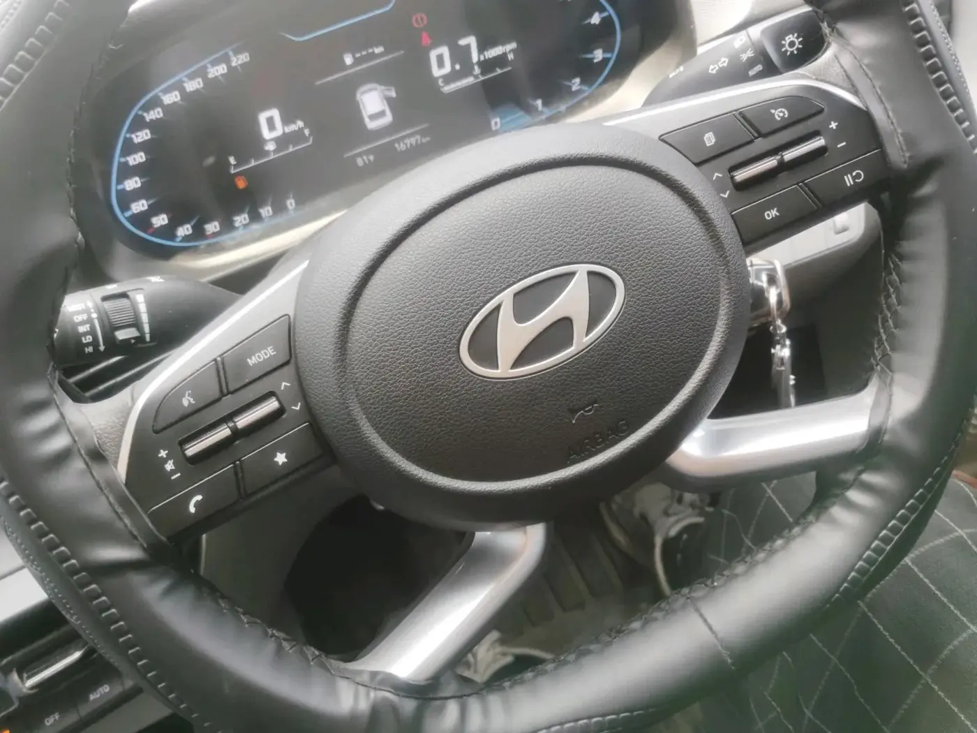 2025 Hyundai NEW I20 Sportz (O) 1.2, Petrol, Manual, 16,797 km, interior
