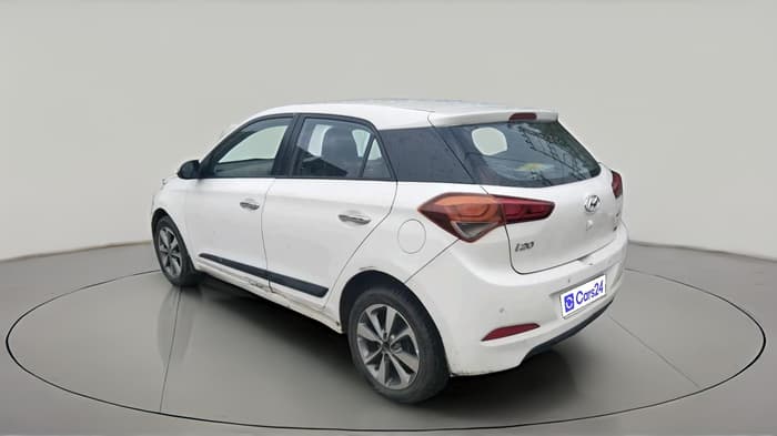 2015 Hyundai Elite i20 SPORTZ 1.4 (O) CRDI, Diesel, Manual, 1,87,973 km, exterior