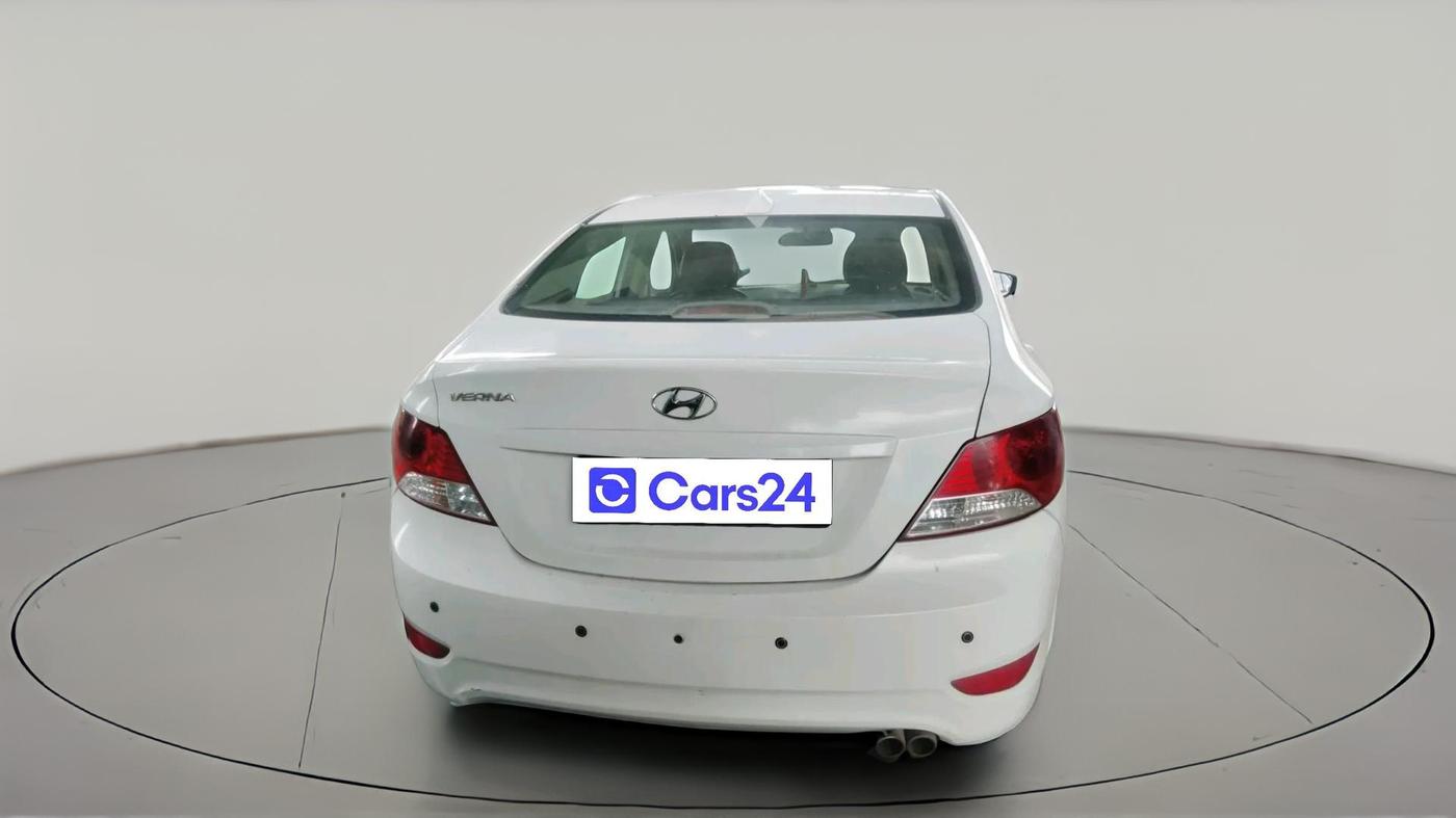 2014 Hyundai Verna FLUIDIC 1.4 VTVT, Petrol, Manual, 1,35,969 km, exterior