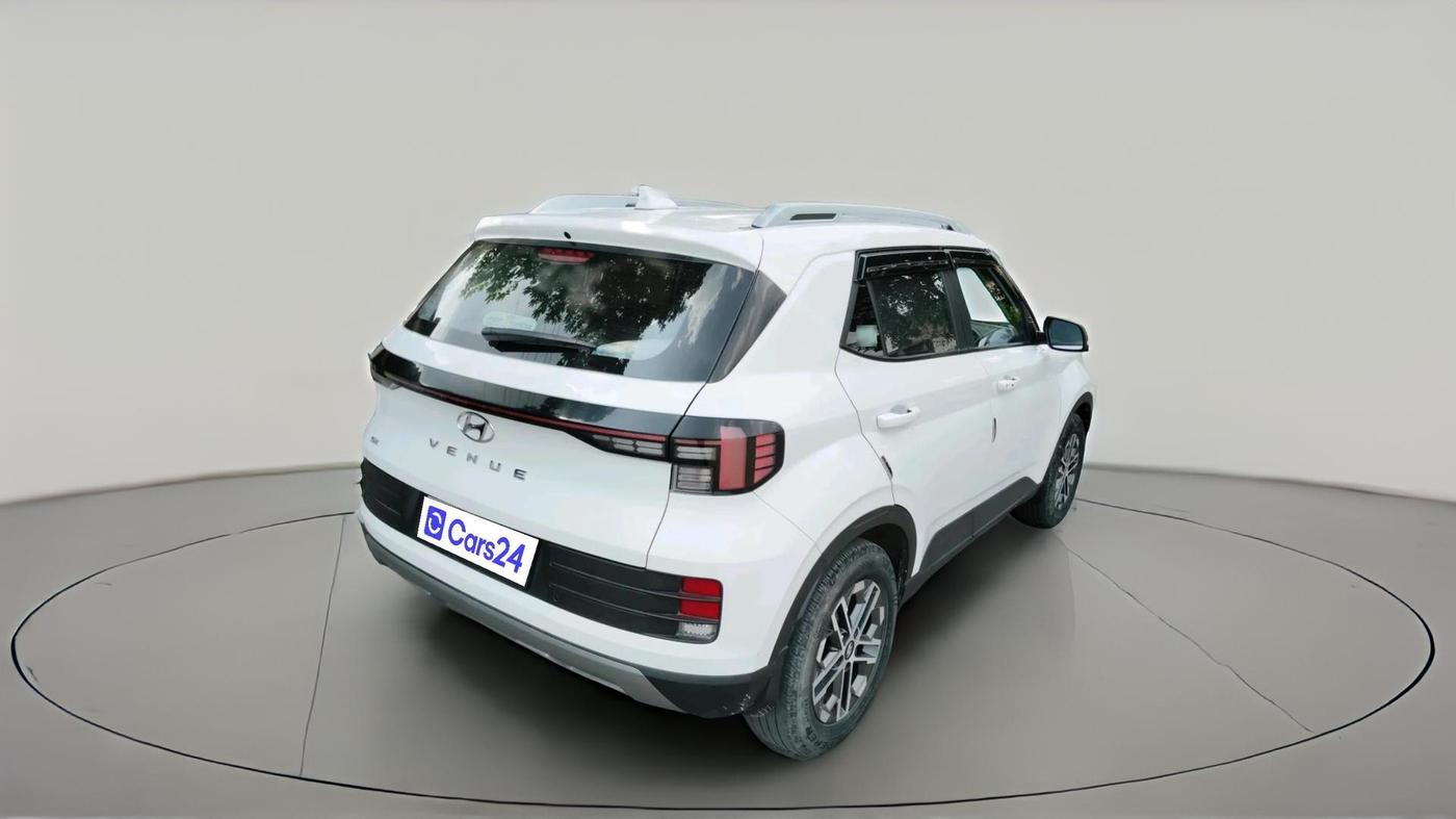2025 Hyundai VENUE SX 1.5 CRDI, Diesel, Manual, 49,435 km, exterior