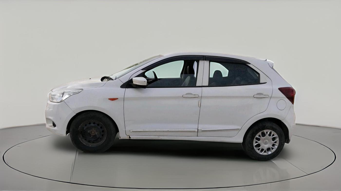 2016 Ford New Figo AMBIENTE 1.5 DIESEL, Diesel, Manual, 1,30,910 km, exterior