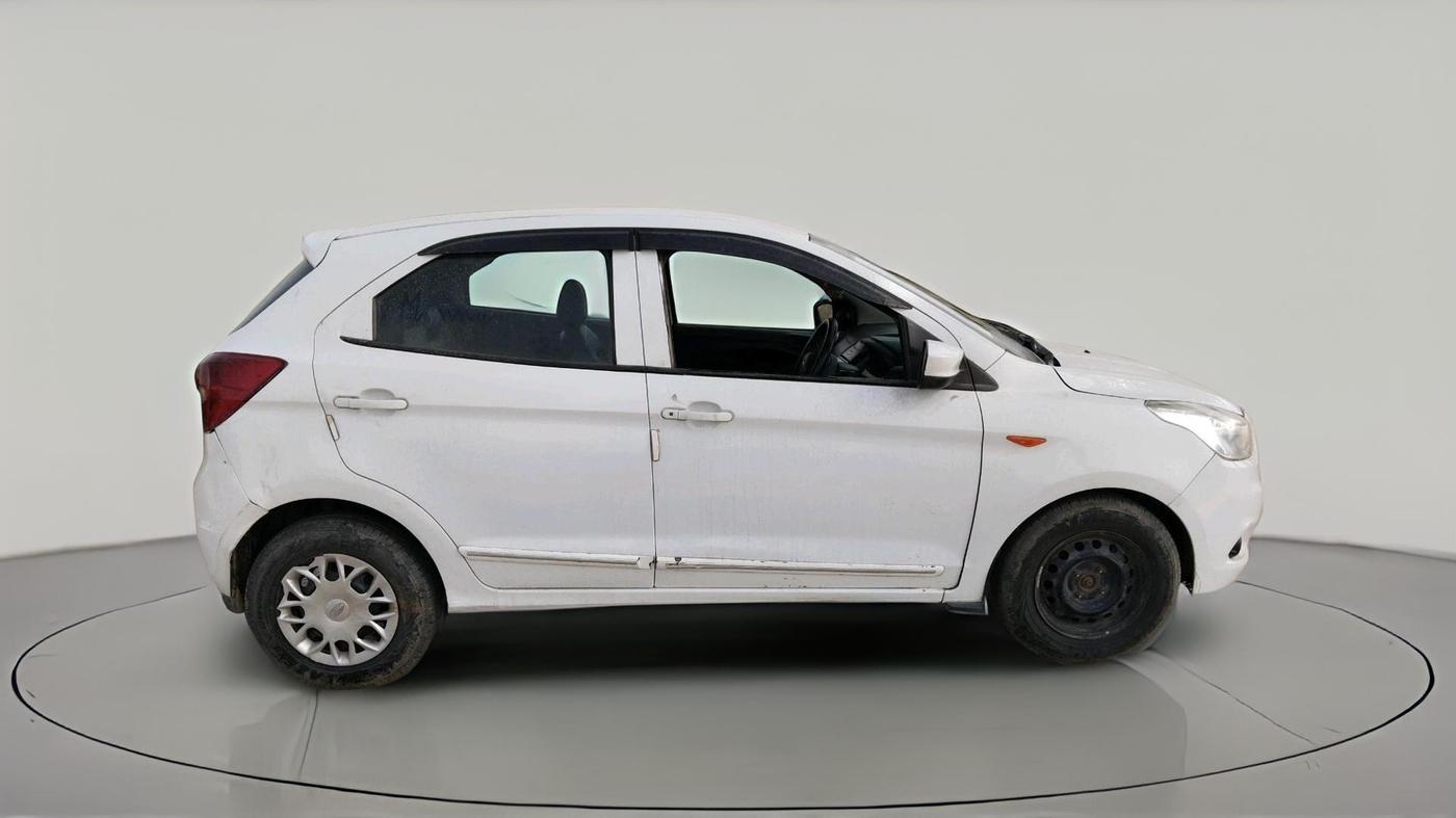 2016 Ford New Figo AMBIENTE 1.5 DIESEL, Diesel, Manual, 1,30,910 km, exterior