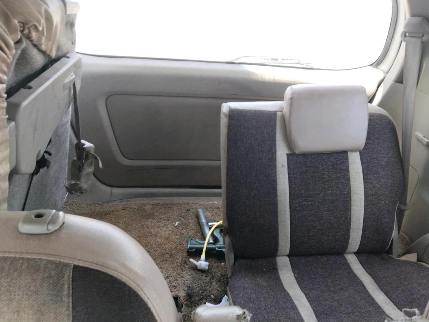 2012 Toyota Innova 2.5 GX 7 STR, Diesel, Manual, 1,93,682 km, interior