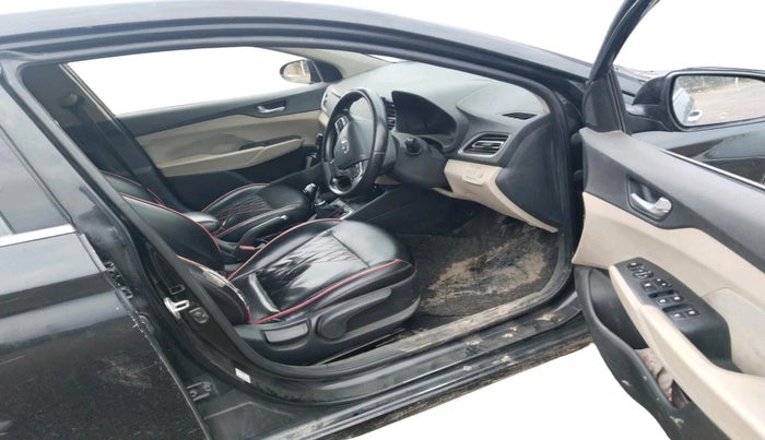 2021 Hyundai Verna SX 1.5 VTVT, Petrol, Manual, 1,41,715 km, interior