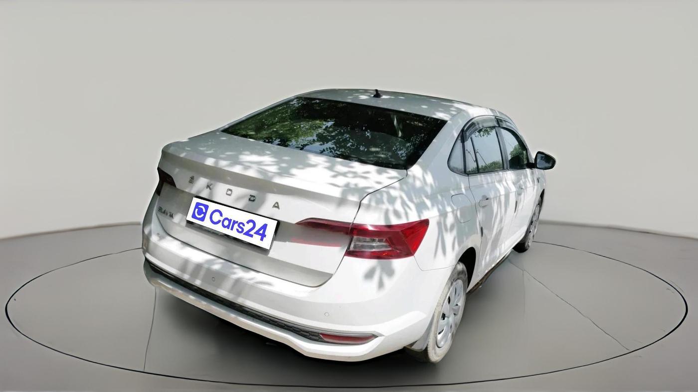 2022 Skoda SLAVIA ACTIVE 1.0L TSI MT, Petrol, Manual, 82,991 km, exterior