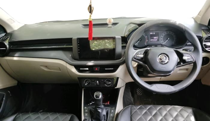 2022 Skoda SLAVIA ACTIVE 1.0L TSI MT, Petrol, Manual, 82,991 km, interior