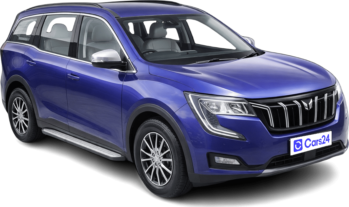 2022 Mahindra XUV700 - SUV - Petrol - Manual - ₹12.20 lakh