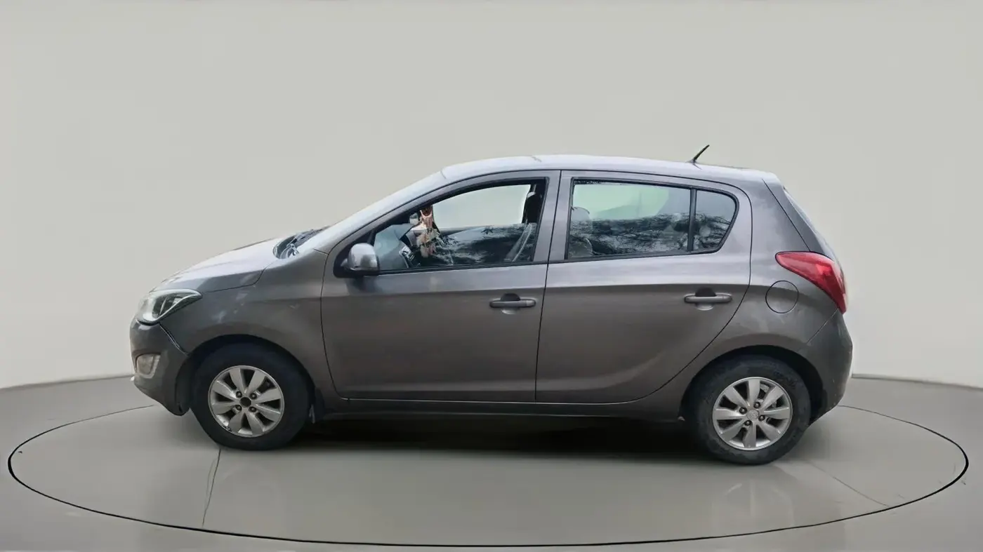 2013 Hyundai i20 SPORTZ 1.2, Petrol, Manual, 95,689 km, exterior
