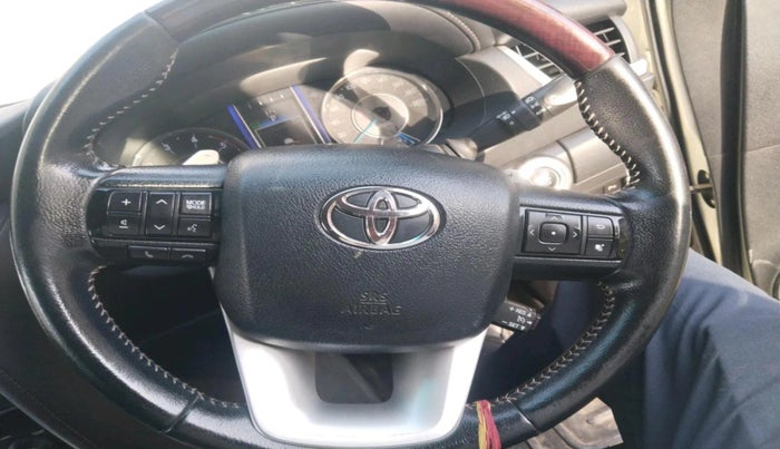 2017 Toyota Fortuner 2.8 4X2 AT, Diesel, Automatic, 1,47,133 km, interior