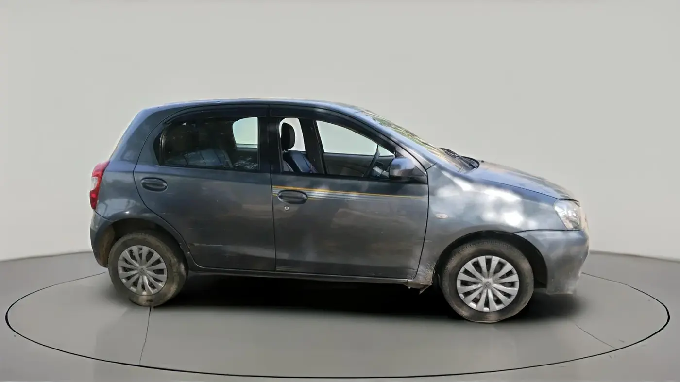 2014 Toyota Etios Liva GD, Diesel, Manual, 1,17,178 km, exterior