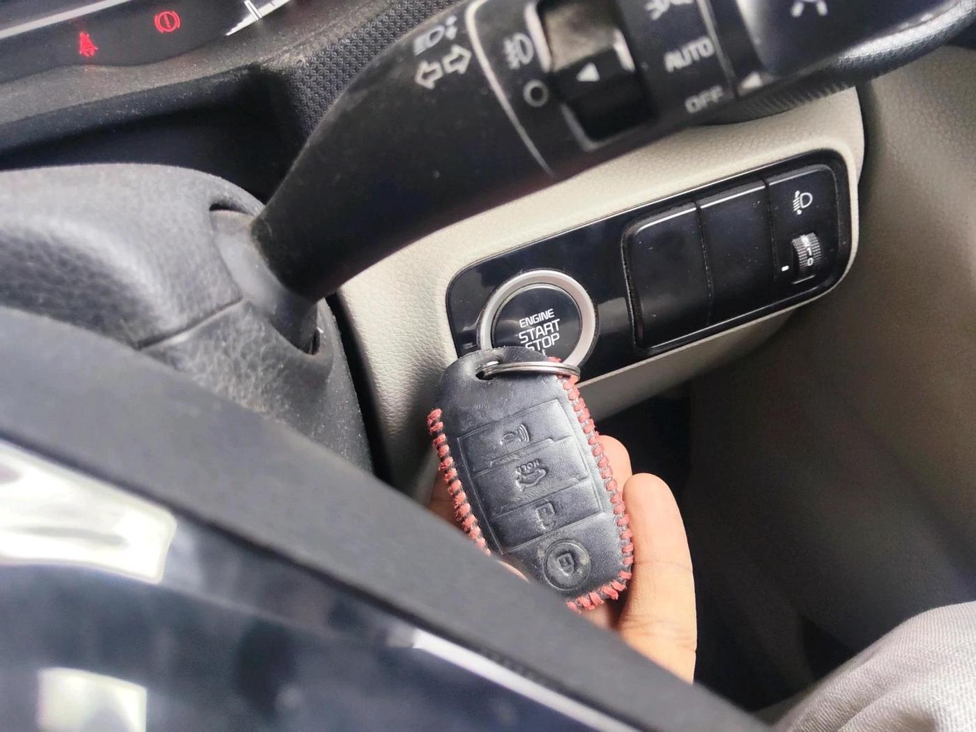 2021 KIA SONET HTX 1.5, Diesel, Manual, 75,781 km, interior